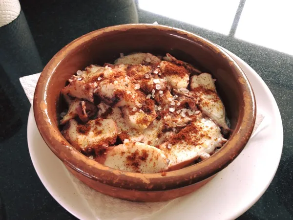Pulpo a la Gellega