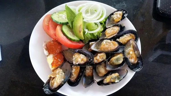 Combinado de Mejillones en su Concha